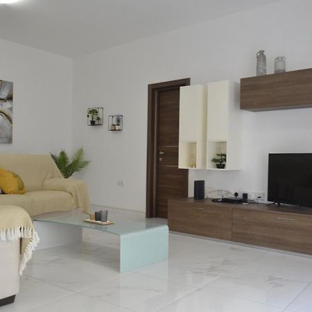 Lorenza Letting Apartment Marsaxlokk Extérieur photo