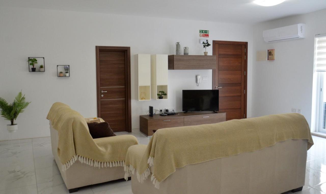Lorenza Letting Apartment Marsaxlokk Extérieur photo